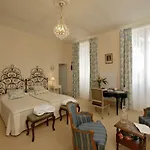 Le Manoir Jean Saint-Paul-dʼEspis