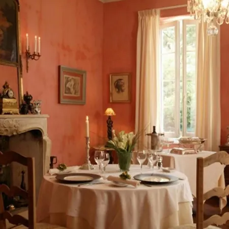 Le Manoir Jean 3*